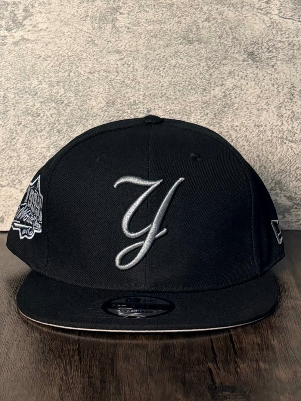 New Era 9FIFTY New York Yankees Script 1999 World Series Patch Snap MLB Hat NWT